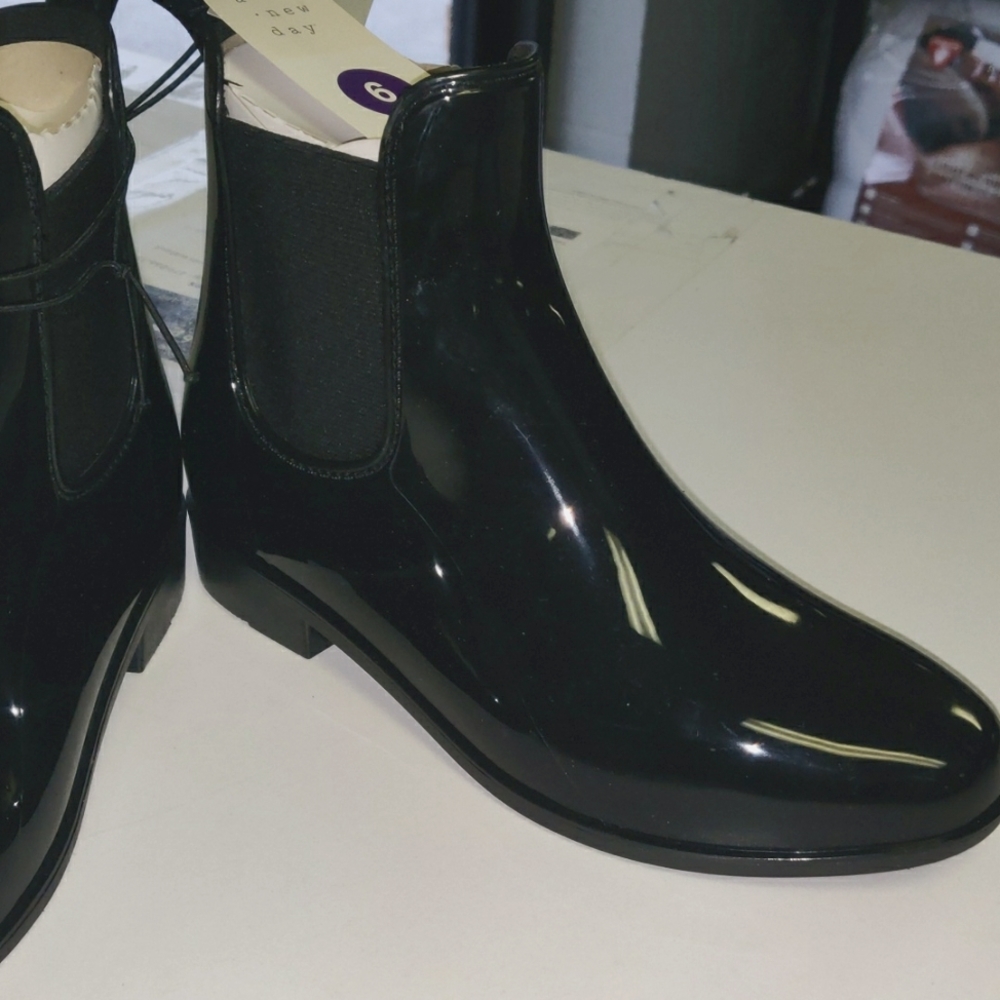 A New Day Chelsea Rain Boots Glossy Black